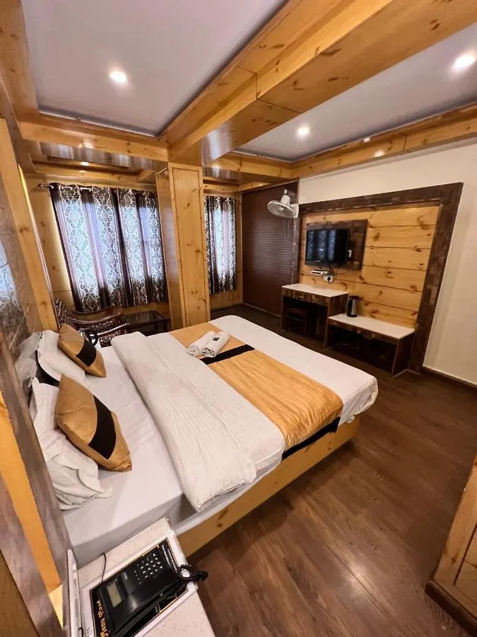 Hotel Victory Shimla 4*,  India