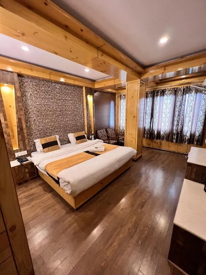 ****  Hotel Victory Shimla India