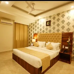 Hotel Ventus By Anvi Near Delhi Airport ***