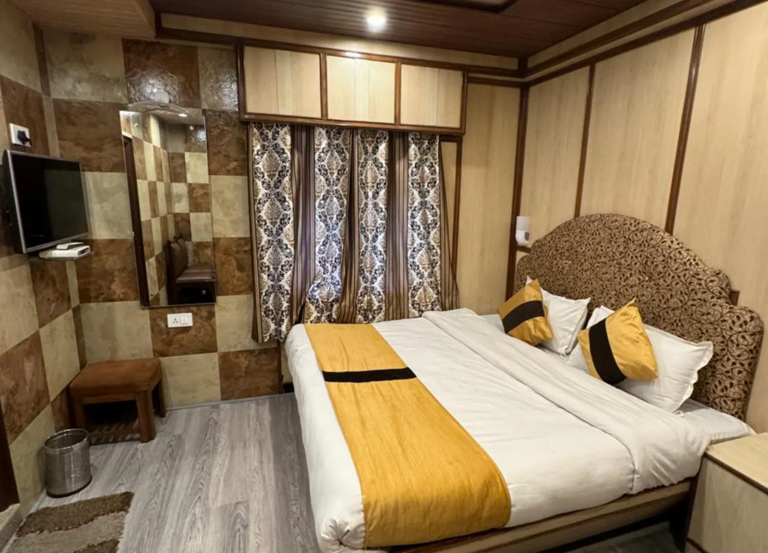 Hotel Victory Shimla 4*,